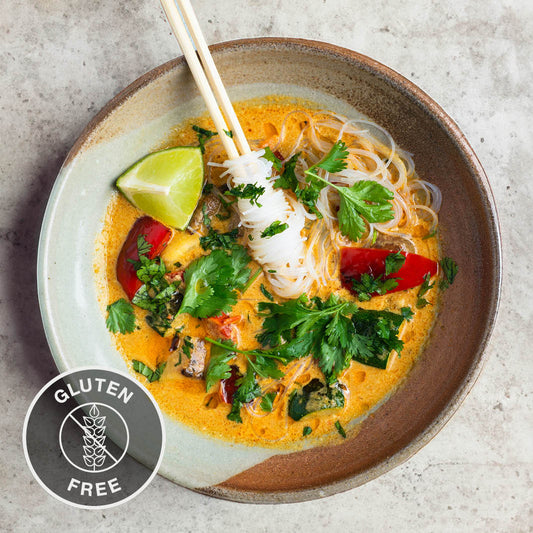 Thai Red Curry With Noodles, Red Pepper, Chestnut Mushrooom, Courgette, Lime & Coriander