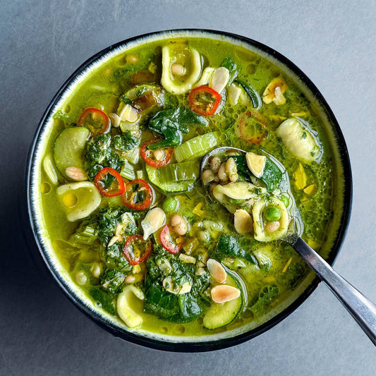 Gut-Friendly Super Green Minestrone With Basil Pesto, Orecchiette, Peas, Leeks, Courgette & Cannellini Beans